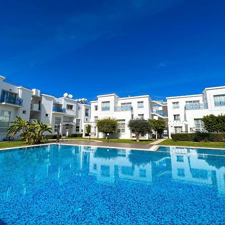 Garden Loft Apt With Pool In Alsancak Kyrenia Girne Dış mekan fotoğraf