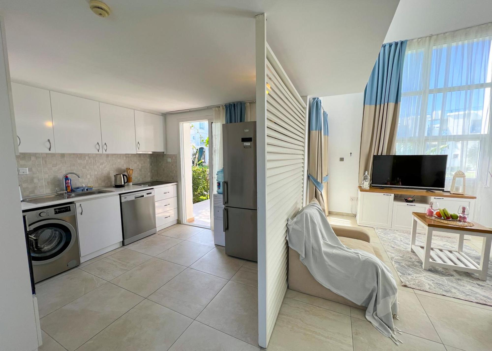 Garden Loft Apt With Pool In Alsancak Kyrenia Girne Dış mekan fotoğraf